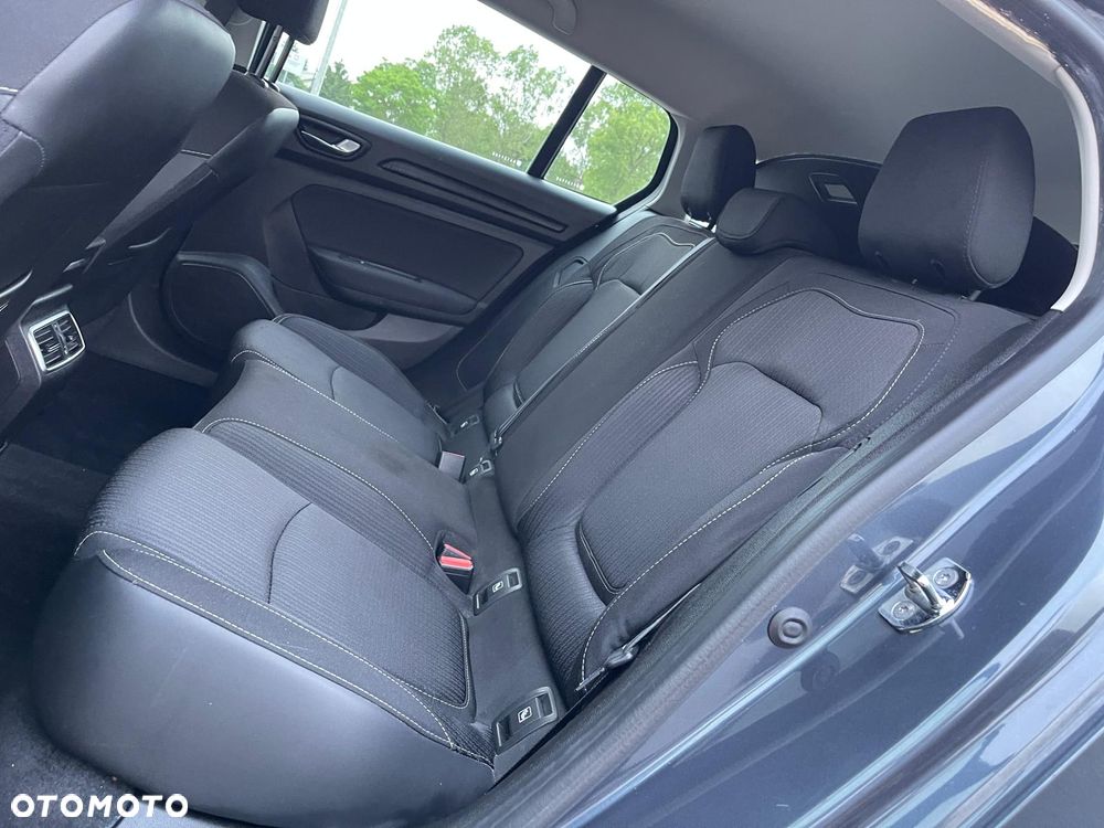 Renault Megane BLUE dCi 115 EDC INTENS - 24