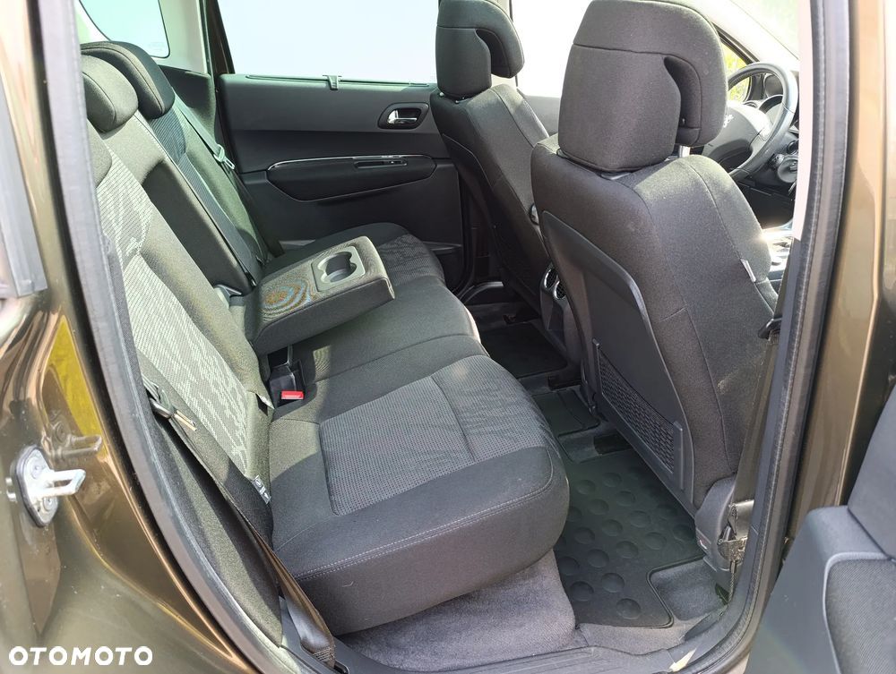 Peugeot 3008 155 THP Automatik Premium - 14