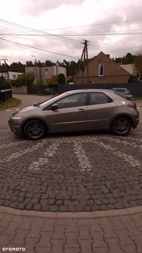 Honda Civic 1.4 i-VTEC - 3