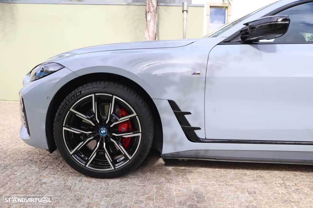 BMW i4 eDrive40 Pack Desportivo M Pro - 9