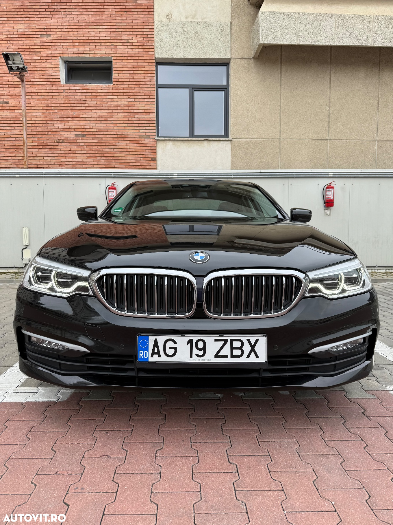 BMW Seria 5 520d AT - 2