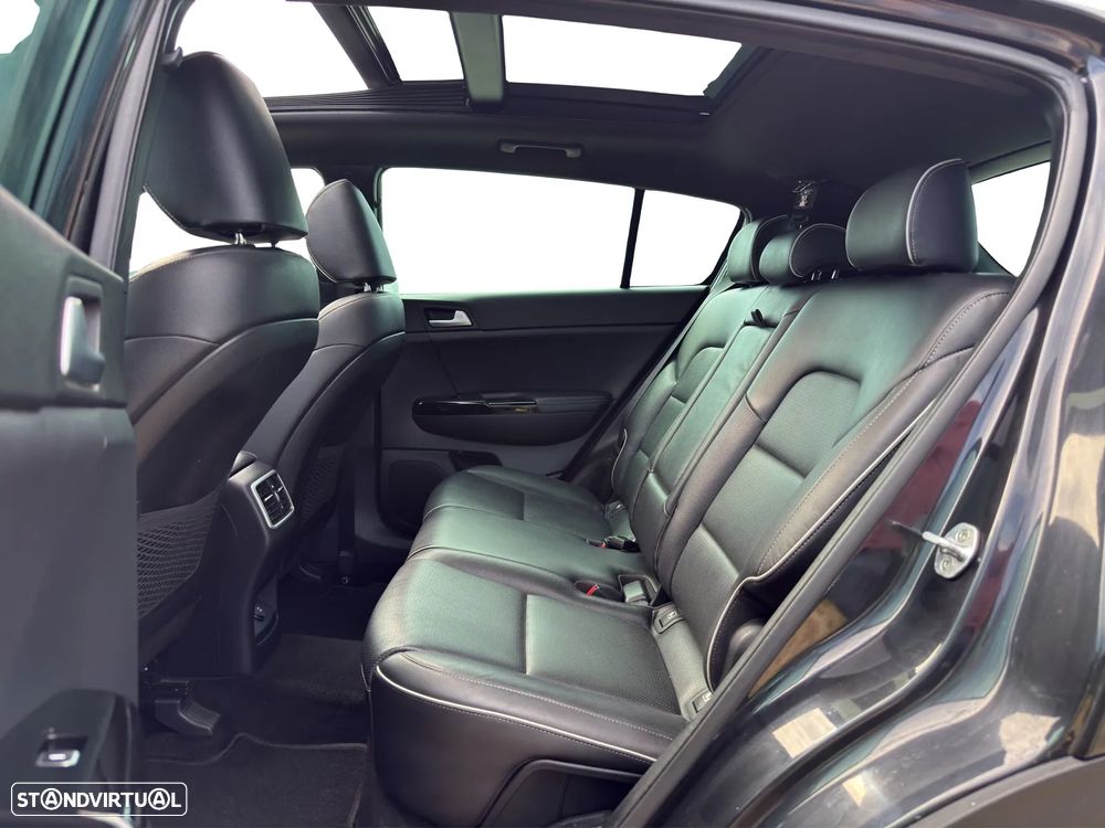 Kia Sportage 1.7 CRDI ISG GT Line 7DCT - 11