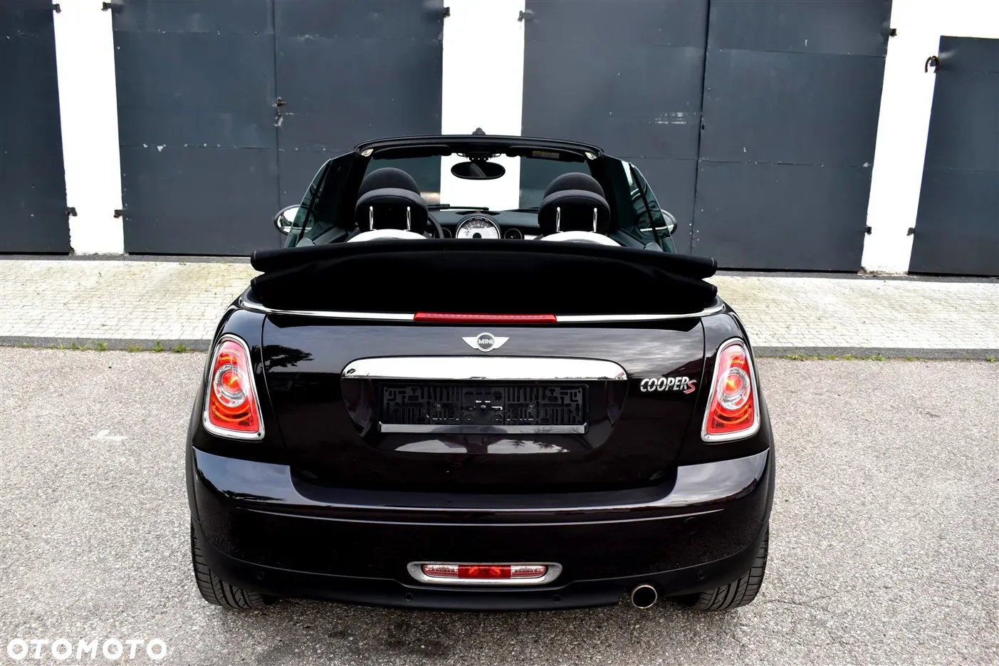 MINI Cooper Standard - 32