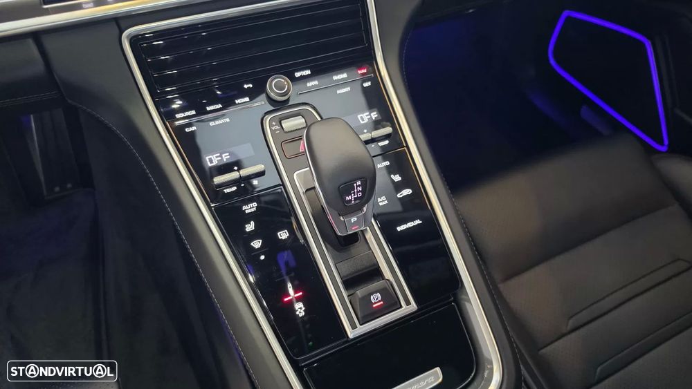 Porsche Panamera 4S E-Hybrid - 46