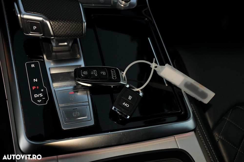 Audi Q7 3.0 50 TDI quattro Tiptronic S Line - 29