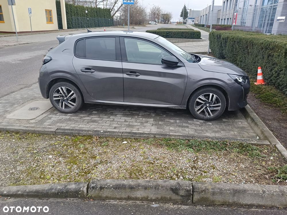 Peugeot 208 1.2 PureTech Active S&S EAT8 - 7