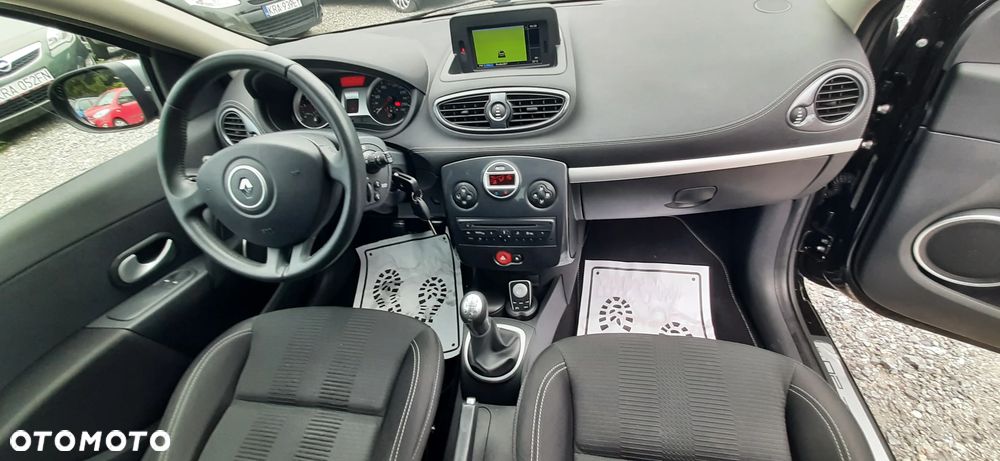 Renault Clio 1.2 16V Dwudziestka Euro5 - 23