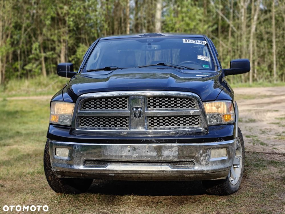 Dodge RAM 5.7 4x4 - 10
