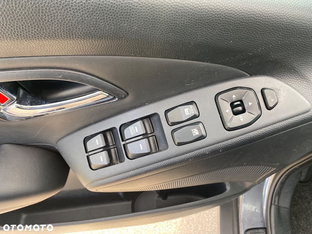 Hyundai ix35 1.7 CRDi 2WD blue Comfort - 19