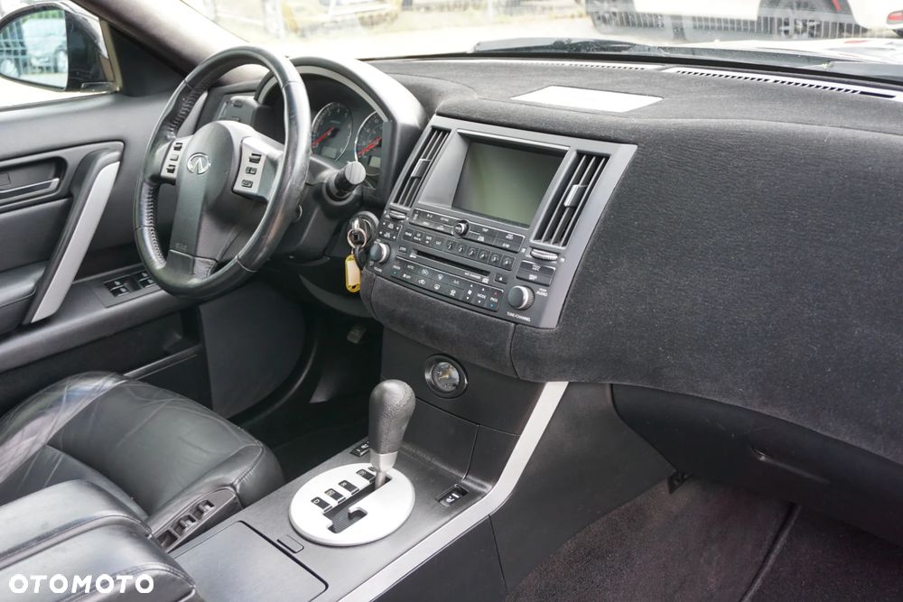 Infiniti FX - 19