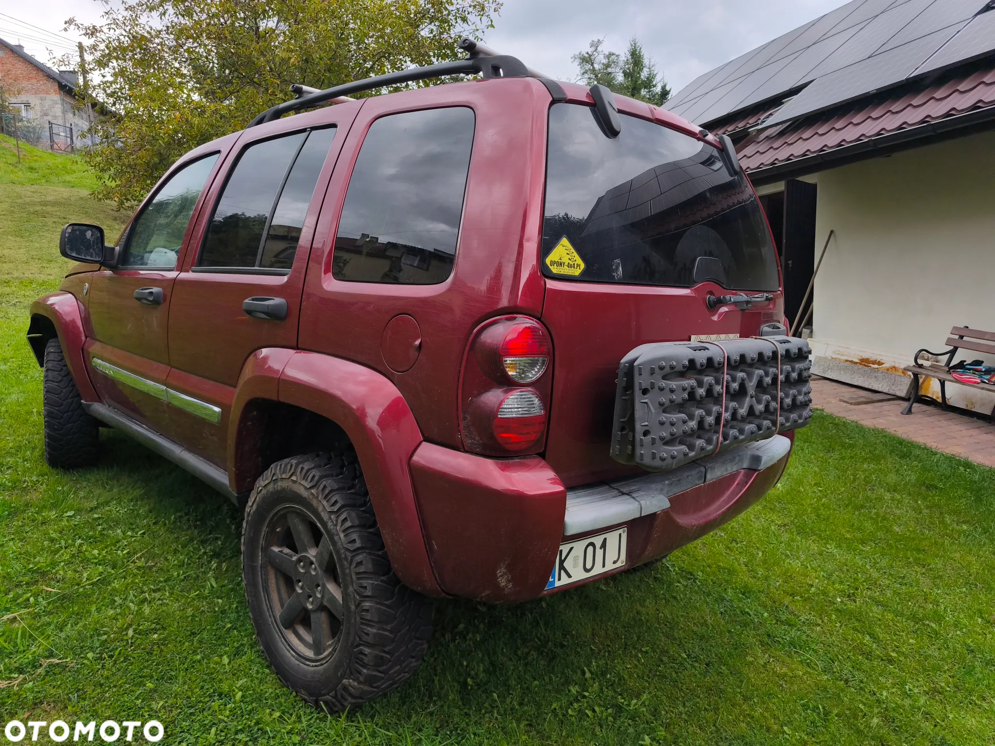 Jeep Cherokee - 10
