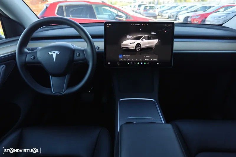 Tesla Model Y Long Range Dual Motor AWD - 15