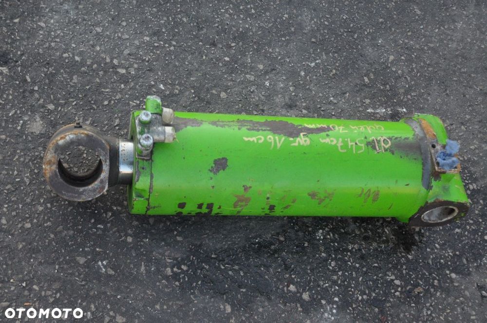 SIŁOWNIK HYDRAULICZNY MERLO DŁ. 54,7 CM - 1