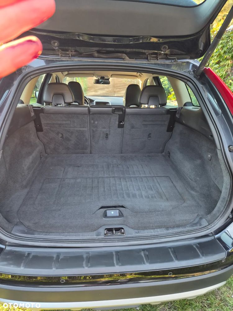 Volvo XC 60 D4 Momentum - 10