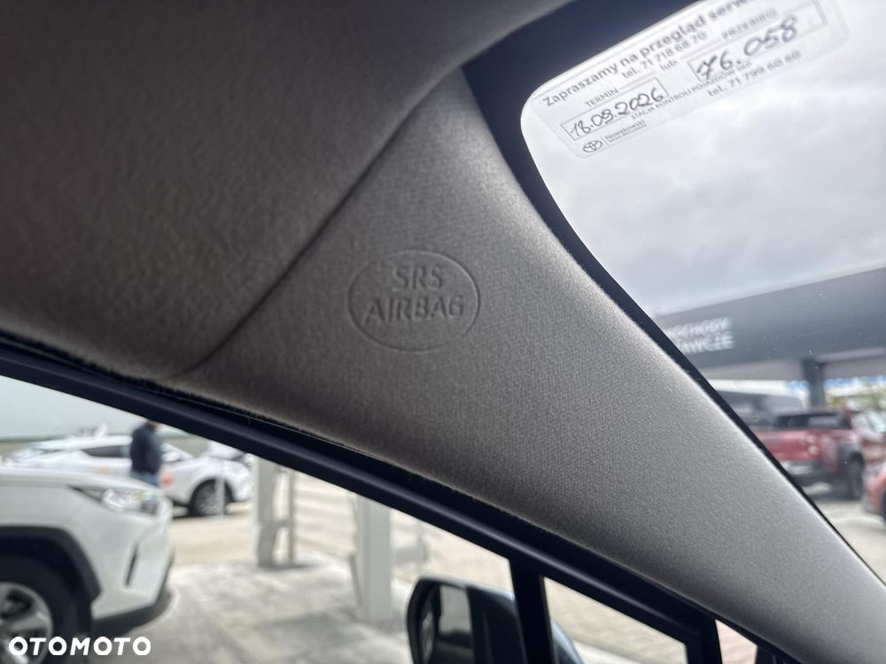 Toyota Corolla - 24