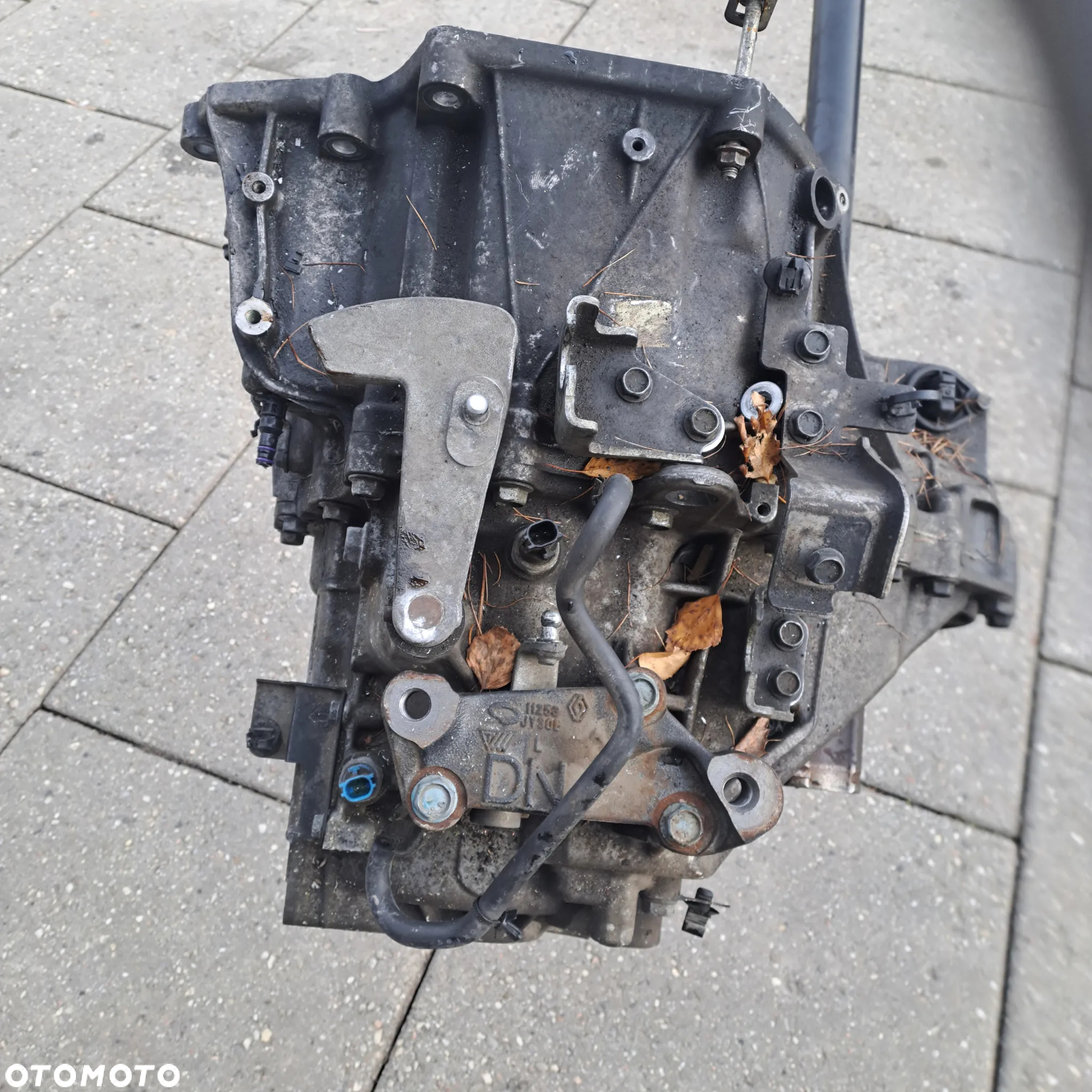 Nissan Qashqai J-10 1.6 DCi 130KM silnik kompletny kod R9MB405 - 12