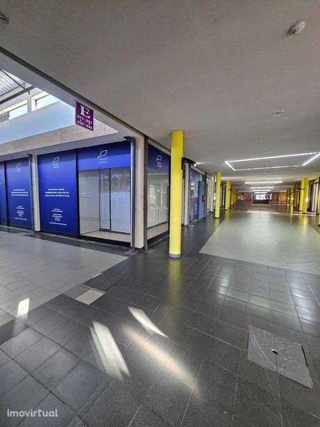 Aluguer  Loja 90m² - Grande imagem: 3/6