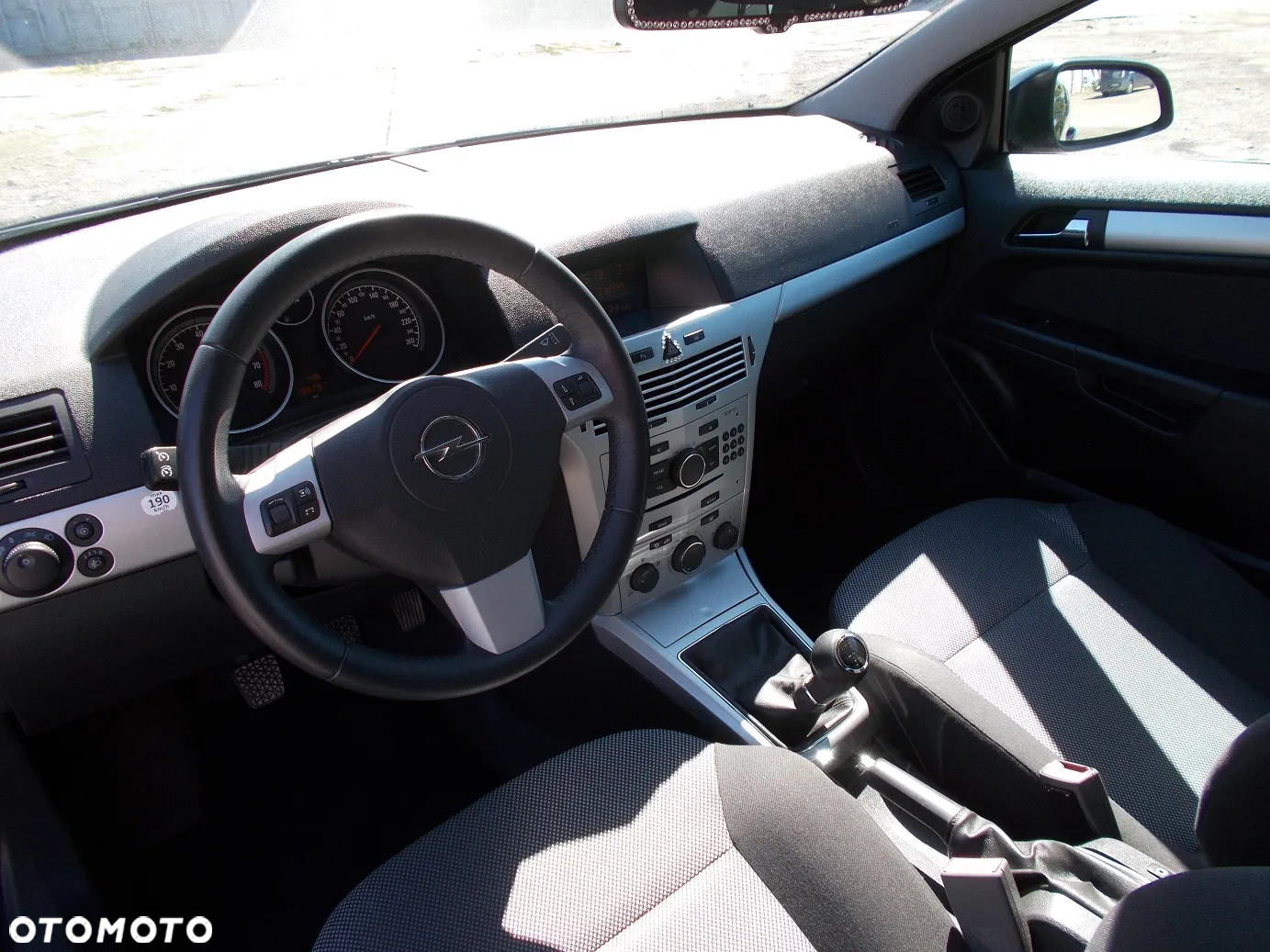 Opel Astra GTC 1.4 Catch me - 18