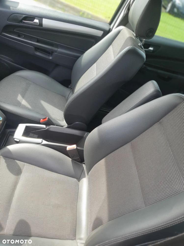 Opel Zafira 1.8 Enjoy - 15
