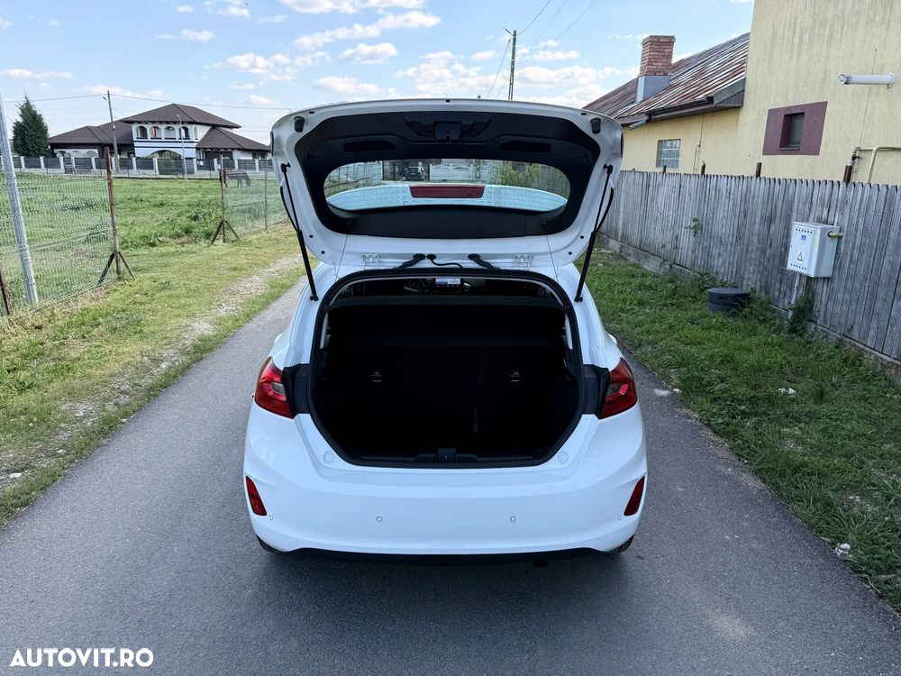 Ford Fiesta 1.1 S&S COOL&CONNECT - 21