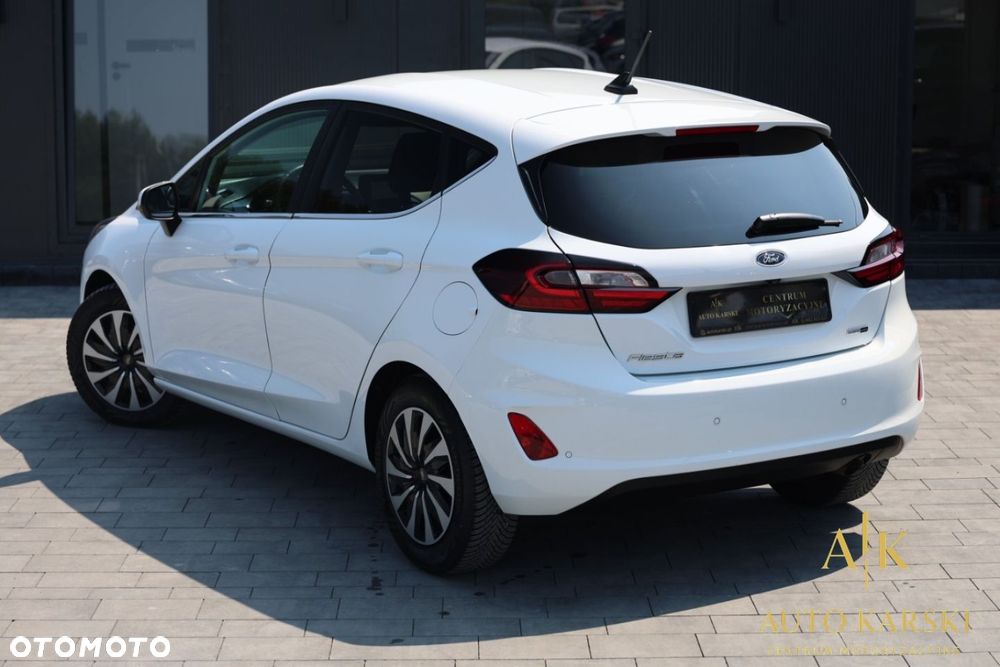 Ford Fiesta - 9