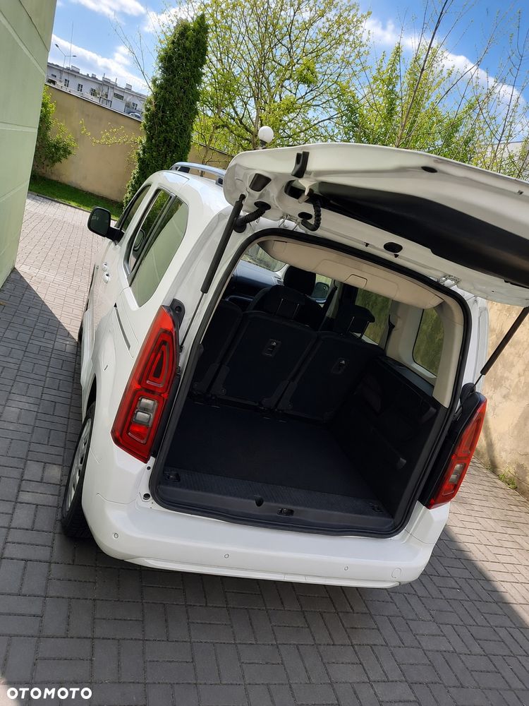 Opel Combo 1.2 Turbo Edition S&S - 9
