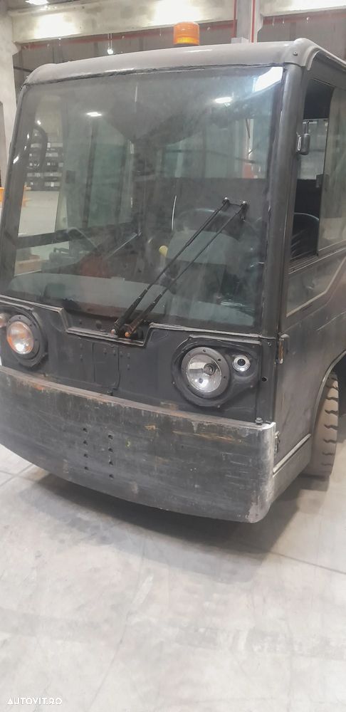 Still Electric Tractor and Platform Truck R08 2600 X 1300 MM - 7