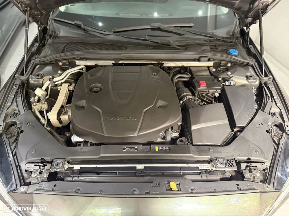 Volvo V60 D3 Momentum Pro - 50