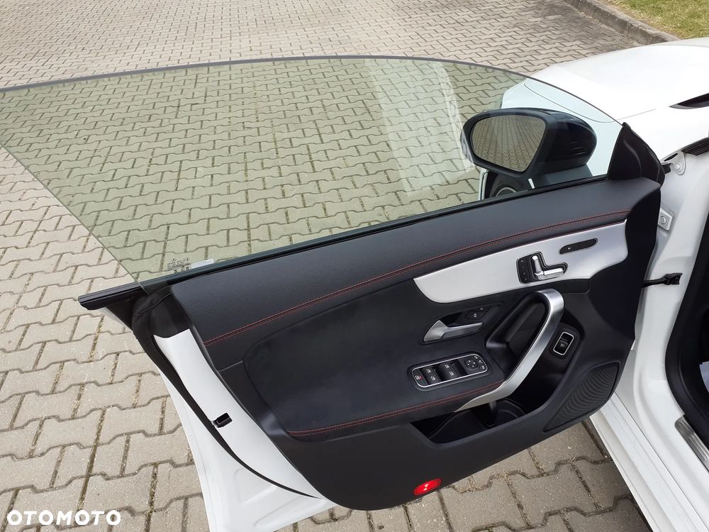 Mercedes-Benz CLA 200 mHEV AMG Line 7G-DCT - 18