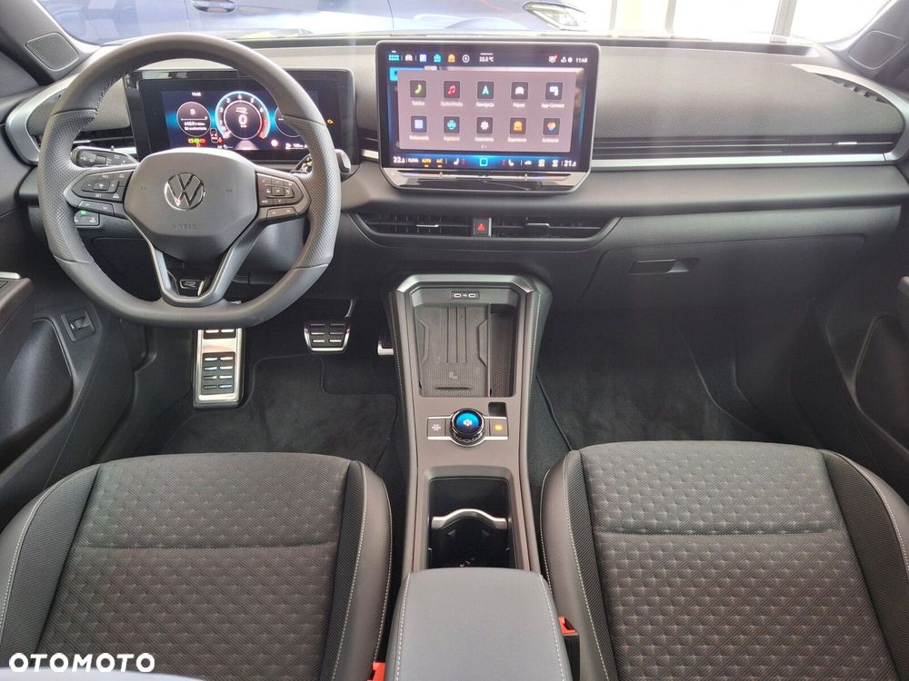 Volkswagen T-Roc 1.5 eTSI R-Line DSG - 21