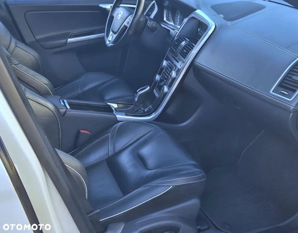Volvo XC 60 - 16