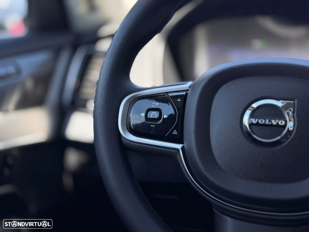 Volvo XC 90 2.0 T8 PHEV Ultimate Dark AWD - 43