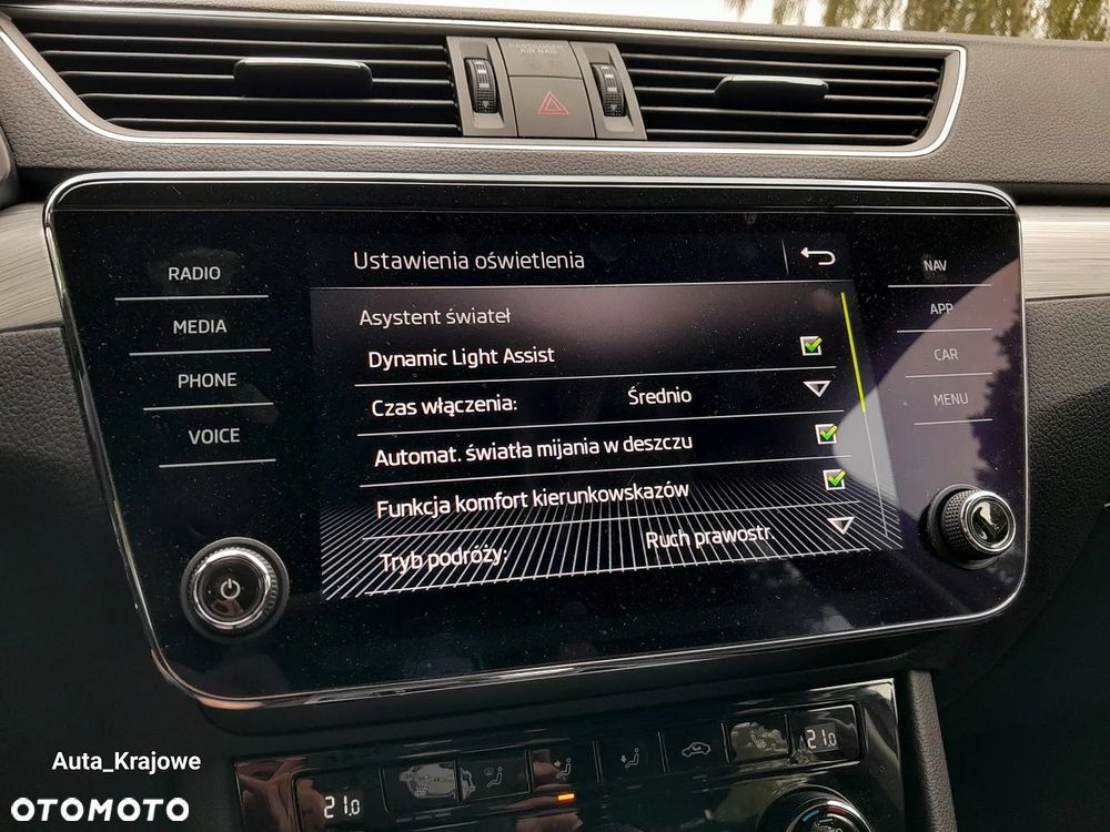 Skoda Superb 2.0 TDI SCR 4x4 Ambition DSG - 19