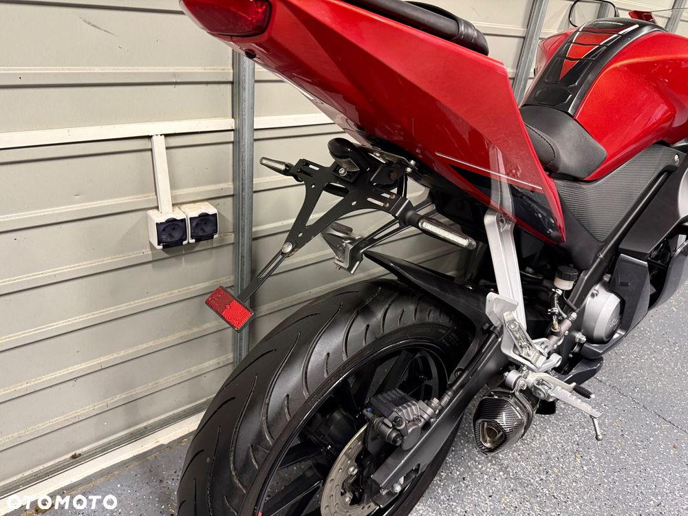 Yamaha R125 - 4