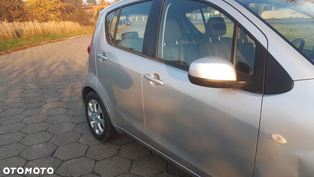 Opel Agila 1.0 - 13