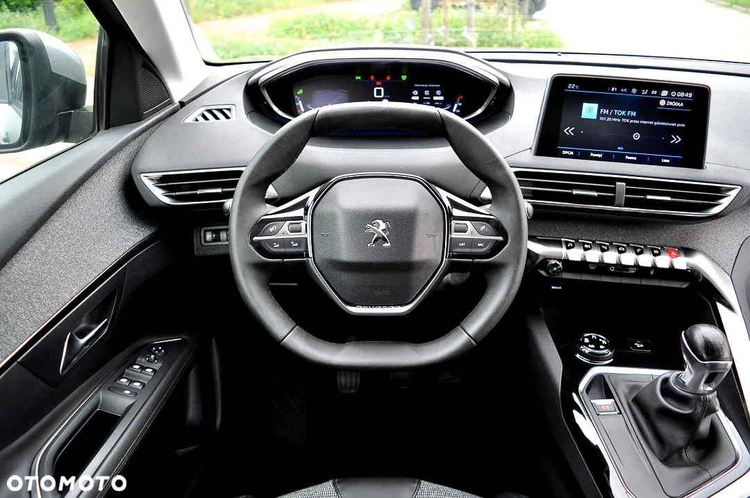 Peugeot 3008 1.2 PureTech Allure S&S - 23