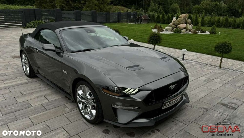 Ford Mustang - 40