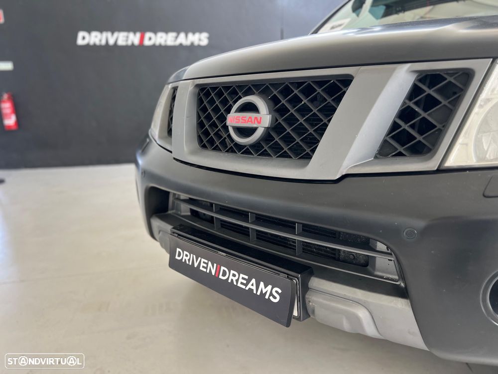 Nissan Navara 3.0 dCi V6 CD LE Hi-T.+P.Pr.AT 4WD - 9