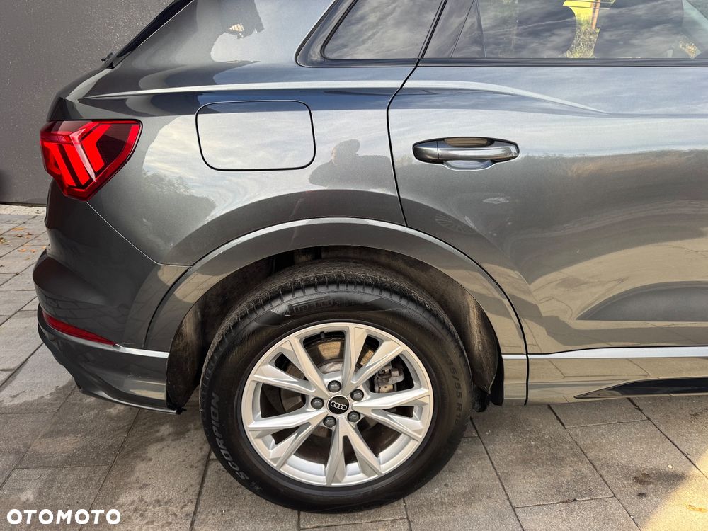 Audi Q3 40 TDI Quattro S Line S tronic - 30