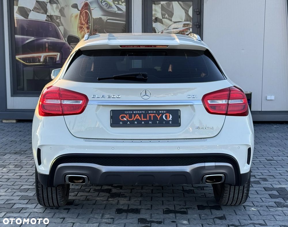 Mercedes-Benz GLA 200 (CDI) d 4Matic 7G-DCT AMG Line - 12