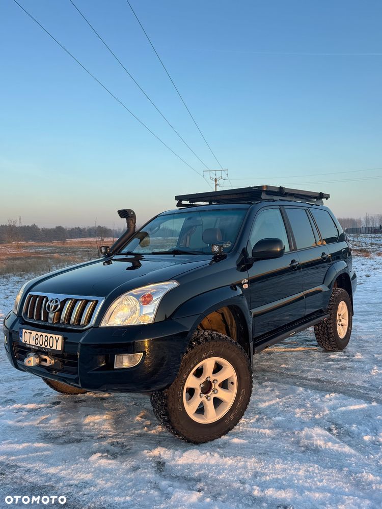 Toyota Land Cruiser - 2