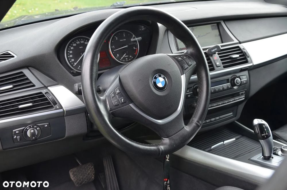 BMW X5 xDrive30d - 17