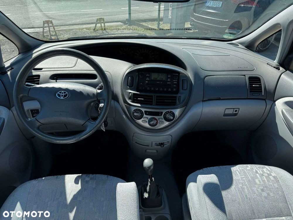 Toyota Previa 2.4 Executive - 5