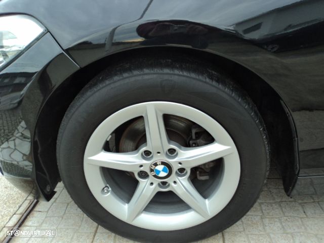 BMW 116 d EDynamics Line Sport - 6