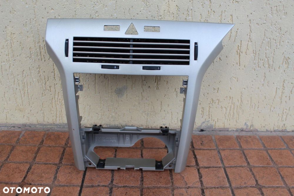 KONSOLA ŚRODKOWA OPEL ASTRA H 331985437 - 2