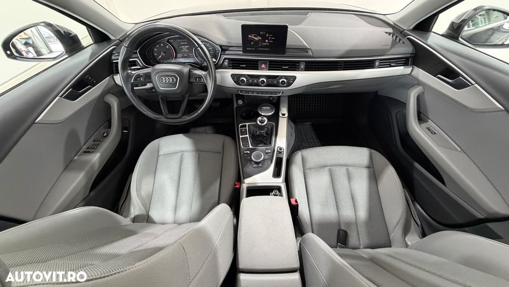 Audi A4 Limuzina 2.0 TFSI ultra Design - 5