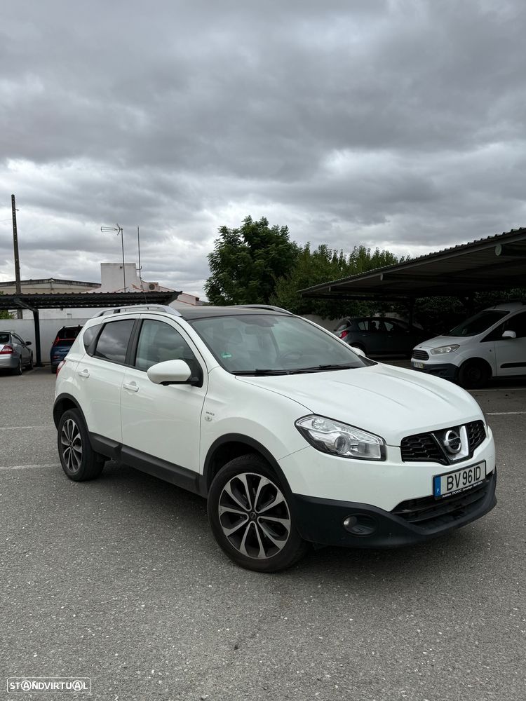 Nissan Qashqai 1.6 dCi Tekna Premium 360 - 1