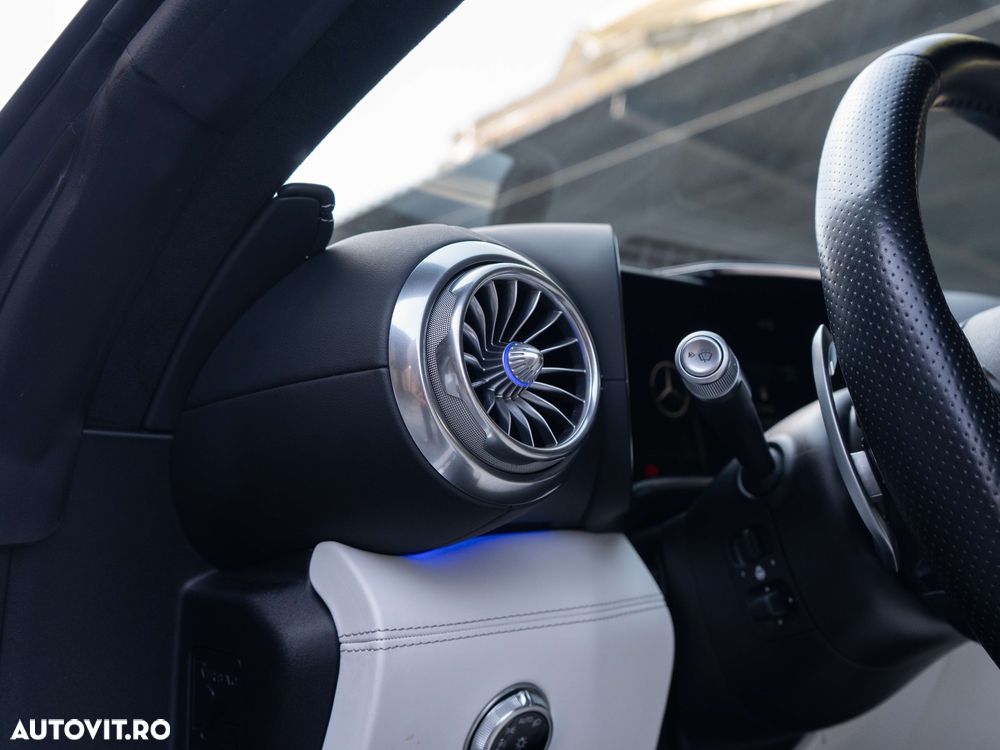 Mercedes-Benz SL 43 AMG Speedshift MCT 9G - 36