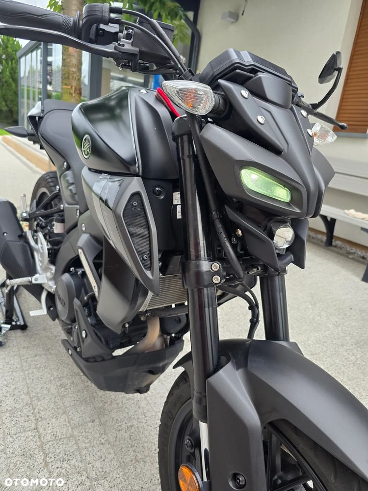 Yamaha MT - 7