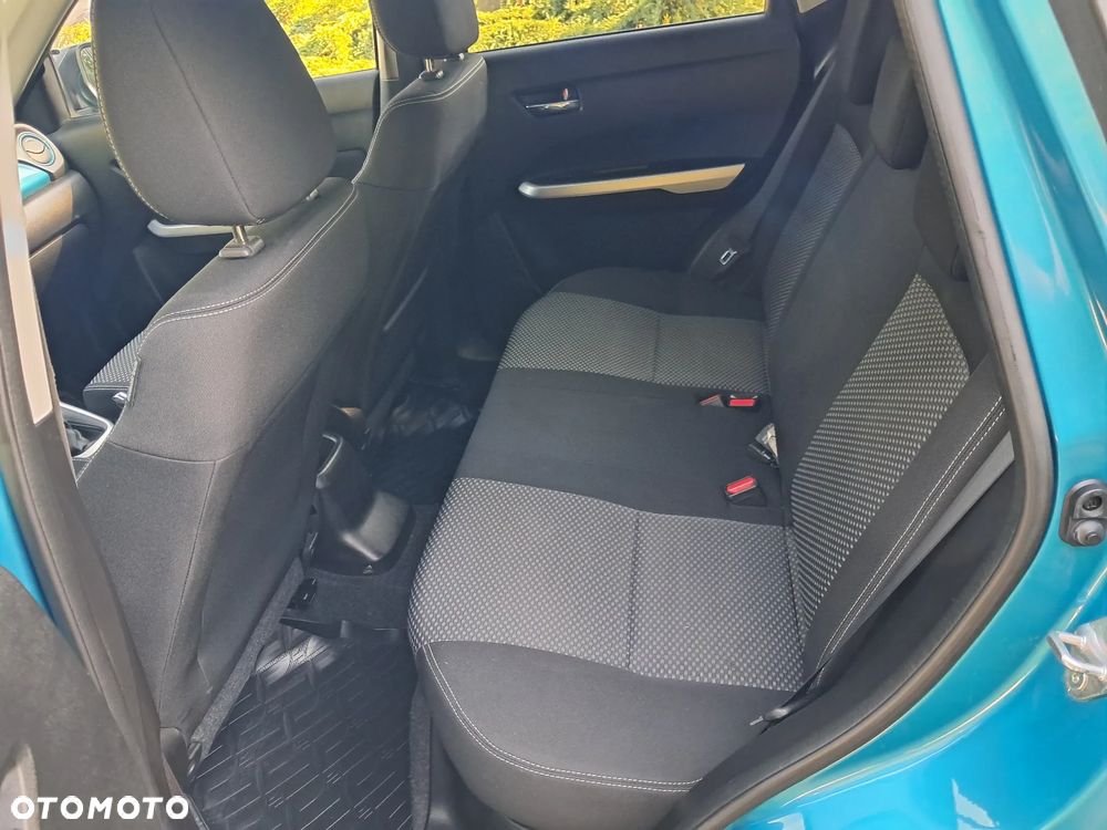 Suzuki Vitara 1.6 DDiS (4x4) Allgrip Comfort - 11